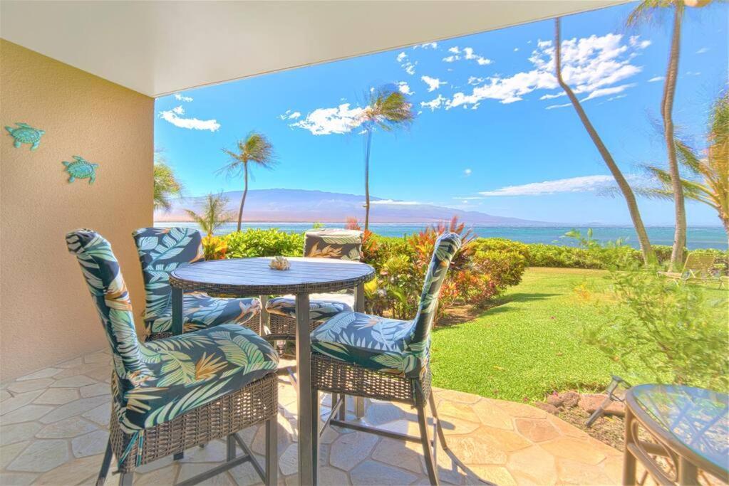 Stunning Maui Direct Ocean Front On The Beach, Walk To Beach From Condo, Watch Turtles, Whales, Ac In All Rooms Ocean View Pool And Spa Wailuku Экстерьер фото
